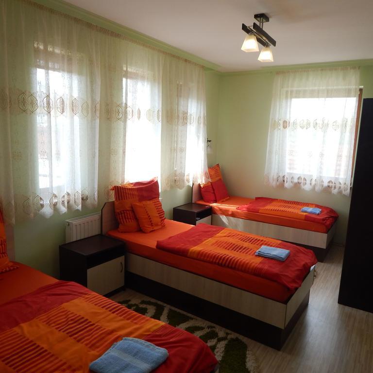 Szamos-Party Vendeghaz Hotell Olcsva Eksteriør bilde